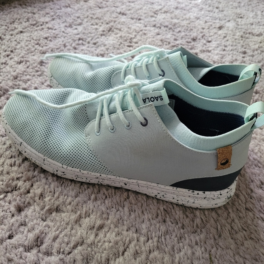 Saola Sneakers